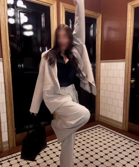Doris, 29