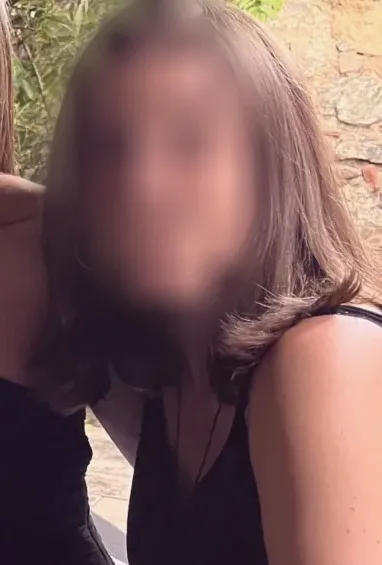 Emily, 33