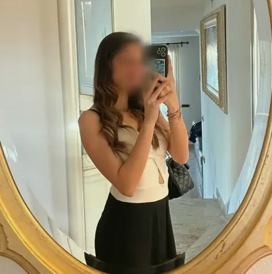 Esra, 19