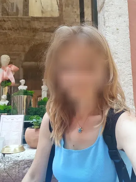 Michaela, 39