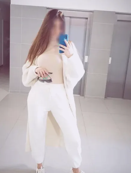 Romana, 35