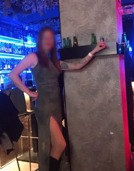 Stefanie, 40